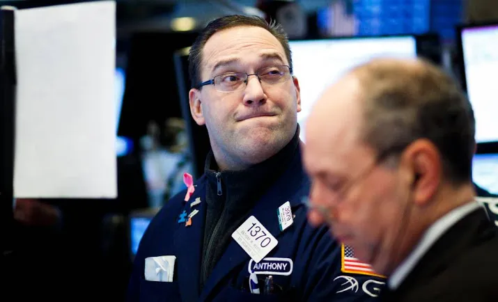 wall street opent lager na banenrapport