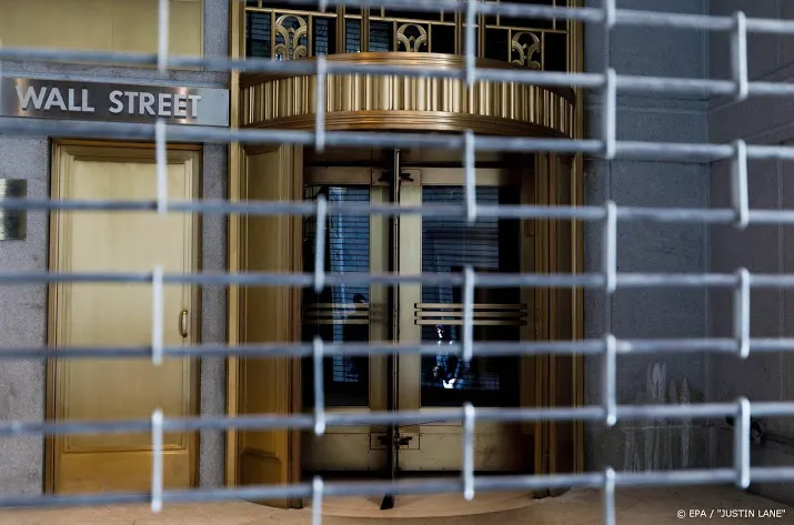 wall street opent met forse verliezen