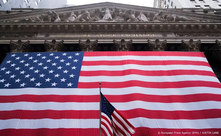 wall street sluit slotsessie turbulent 2020 met records