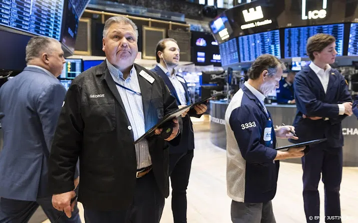wapenmakers en cybersecuritybedrijven stijgen op wall street