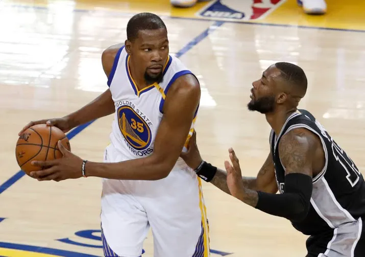 warriors openen met winst op rockets