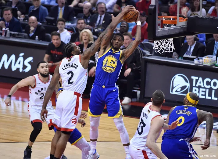 warriors trekken stand gelijk in nba finale