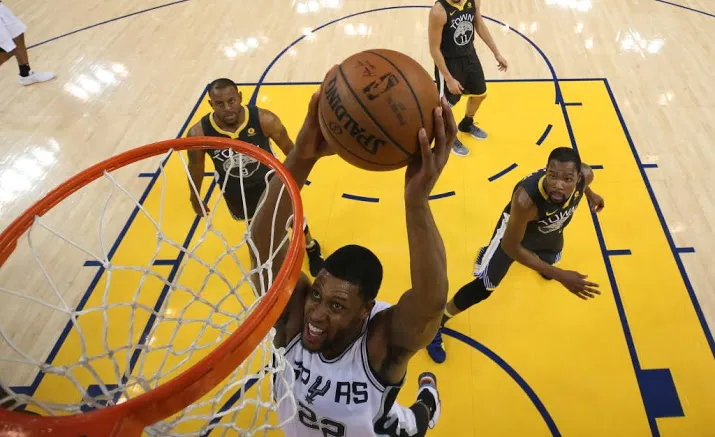 warriors verslaan spurs weer in play offs