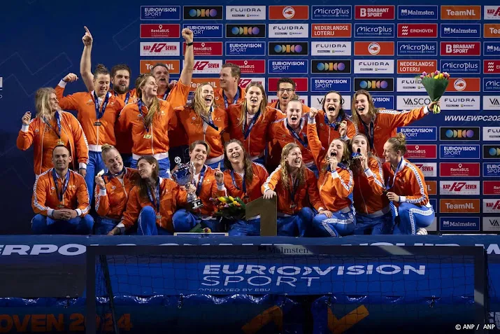 waterpolosters betwijfelen of ze volgende maand weer kunnen pieken