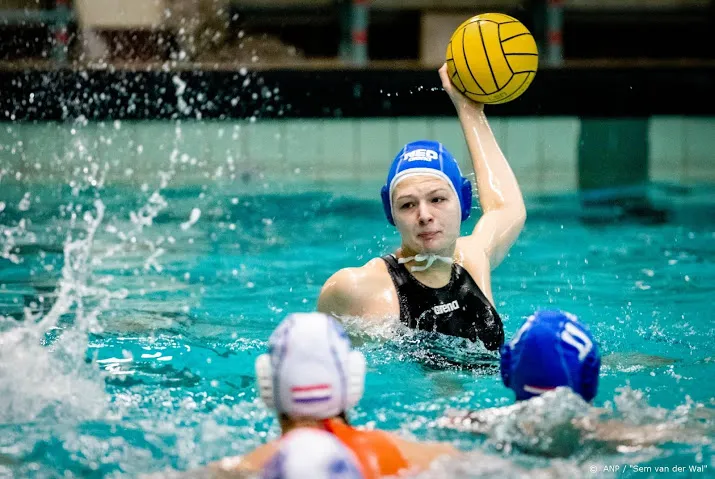 waterpolosters openen ek met monsterzege op israel