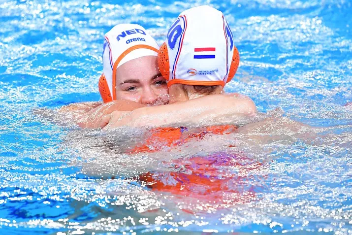 waterpolosters uitgeschakeld voor medailles op de spelen
