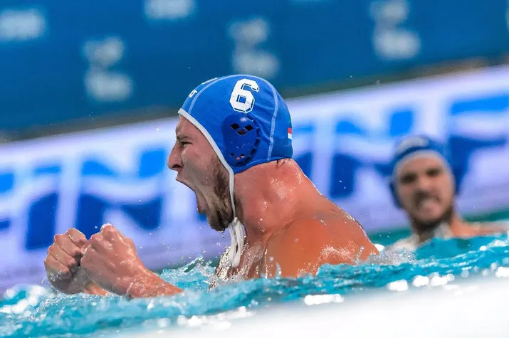 waterpoloteam opnieuw met 15 5 langs oekraine