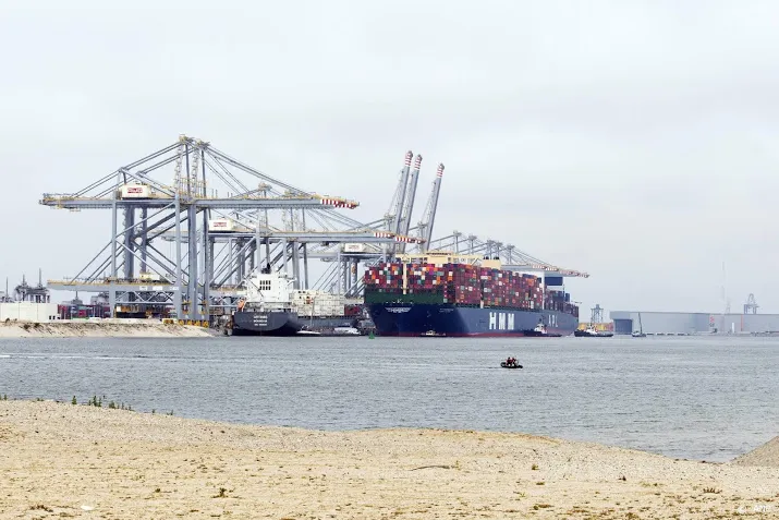 waterstofleiding in haven rotterdam in de maak