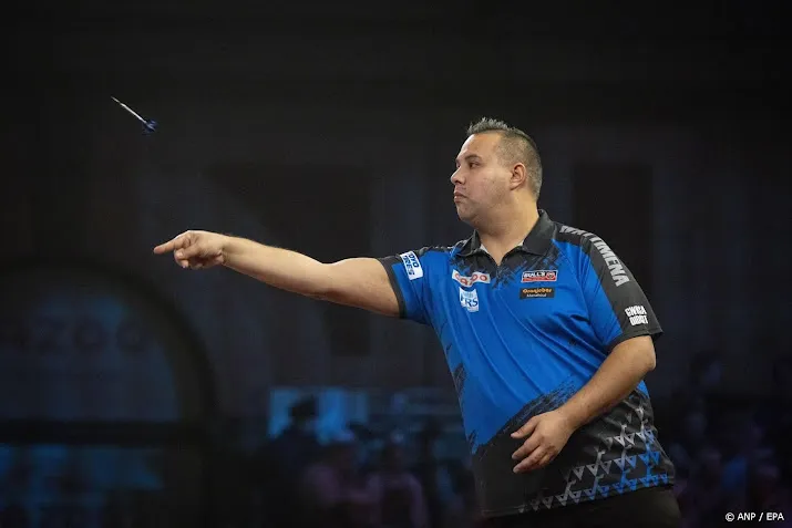 wattimena strandt op wk darts in tweede ronde tegen schindler