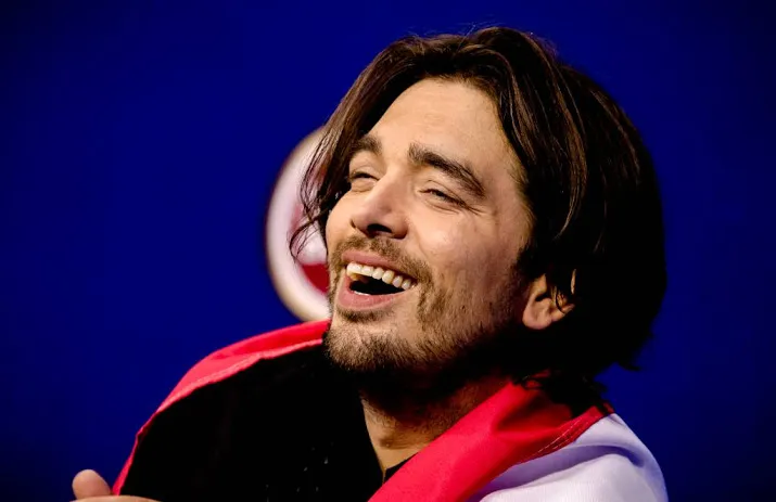 waylon als 23e aan de beurt in finale
