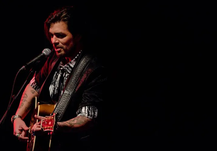 waylon als 8e bij halve finale songfestival