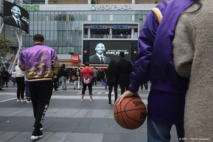wedstrijd la lakers tegen clippers uitgesteld vanwege dood bryant