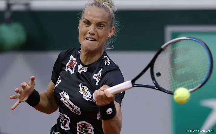 wedstrijd tennisster rus op roland garros onderbroken door regen