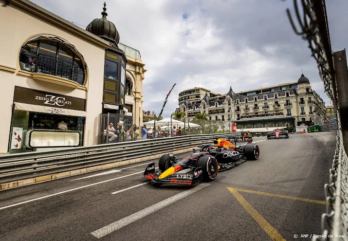 wedstrijdleiding formule 1 onderzoekt red bull na protest ferrari