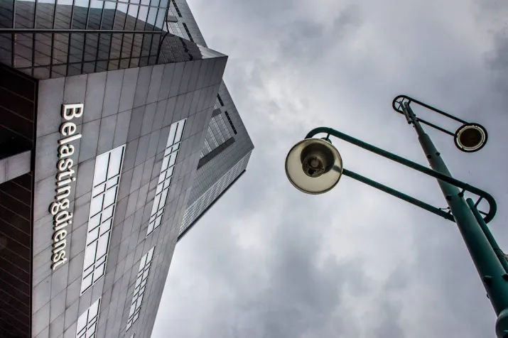 weer aanhouding in zaak bedrog middenstanders