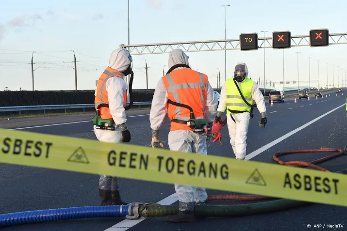 weer asbest gevonden bij station delfzijl