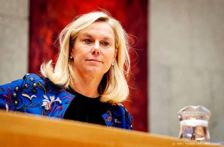 weer geld naar vn organisatie voor palestijnen