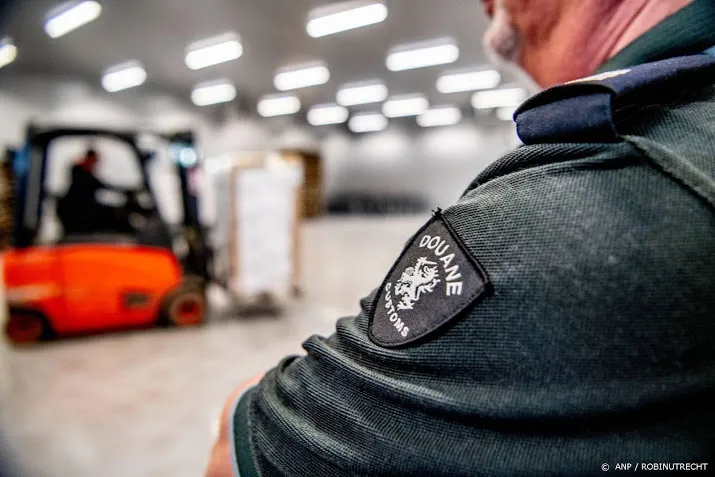 weer grote partij cocaine onderschept in rotterdamse haven