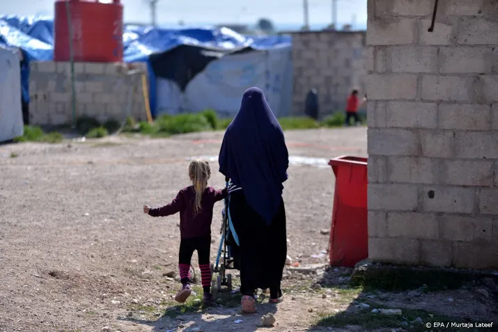 weer meer nederlanders in syrische kampen