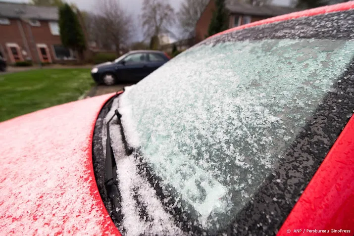 weer nl dit weekend grote kans op natte sneeuw