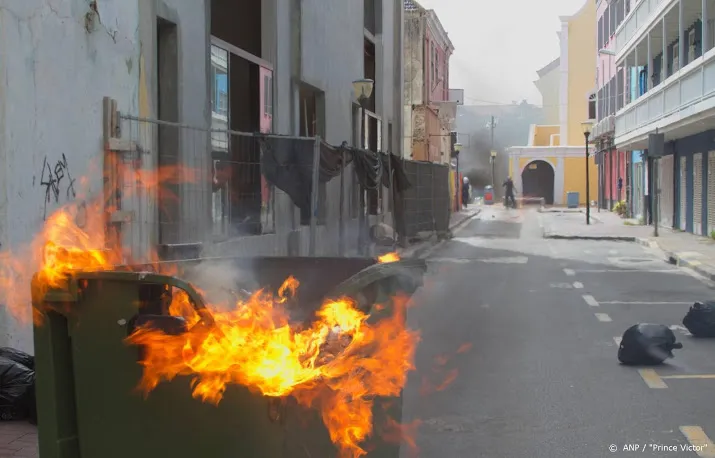 weer onrustige nacht op curacao