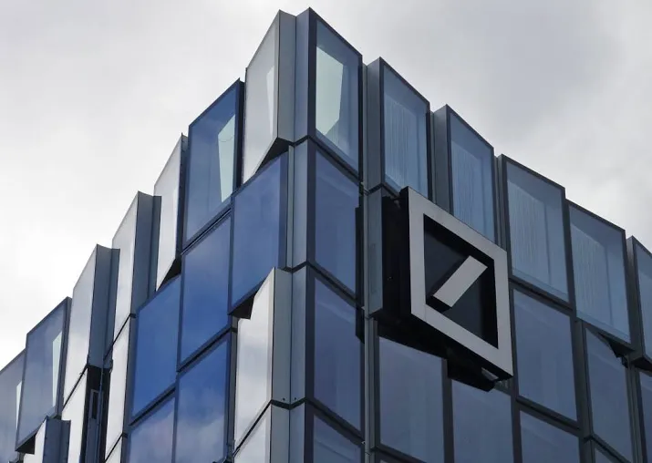 weer verlies voor deutsche bank