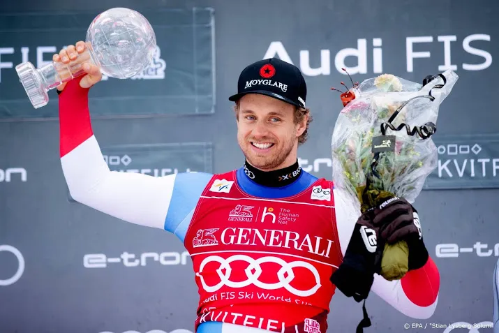 wereldbeker super g voor skier caviezel na afgelasting