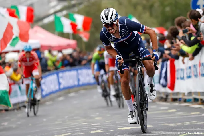 wereldkampioen alaphilippe slaat waalse pijl over