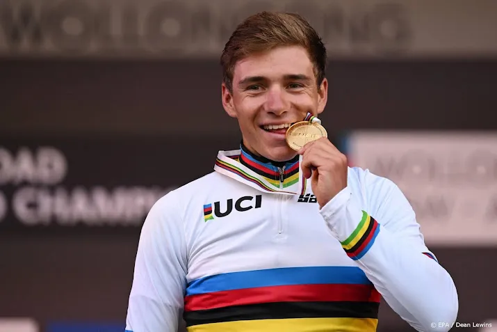 wereldkampioen evenepoel begint wielerseizoen in argentinie