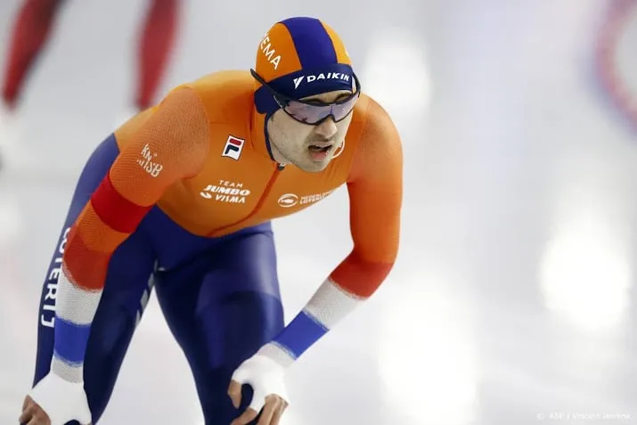 wereldtitel schaatser verbij op 1000 meter diskwalificatie krol