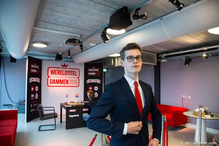 wereldtitelstrijd dammen krijgt barrage