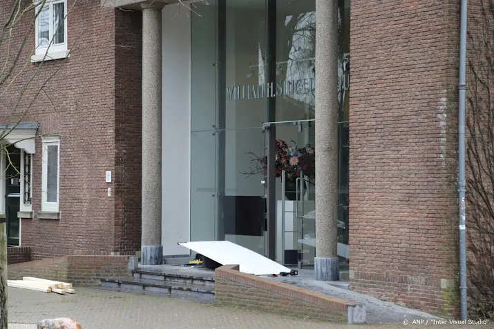 werk van vincent van gogh gestolen uit museum singer laren