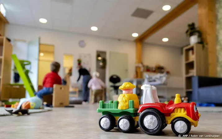 werkdruk en verzuim kinderopvang hoog personeel minder tevreden