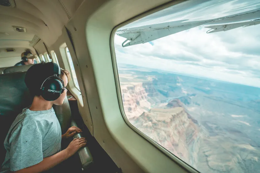 westwind air service lt1weevzd6g unsplash