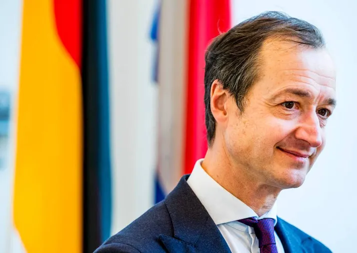 wiebes komt met plannen voor gronings gas