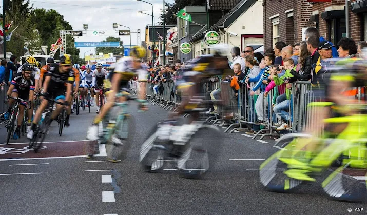 wielerbond knwu boos op politie om nieuwe regels motorbegeleiding