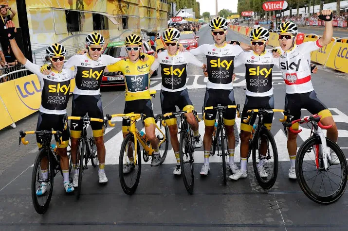 wielerploeg sky op zoek naar nieuwe sponsor
