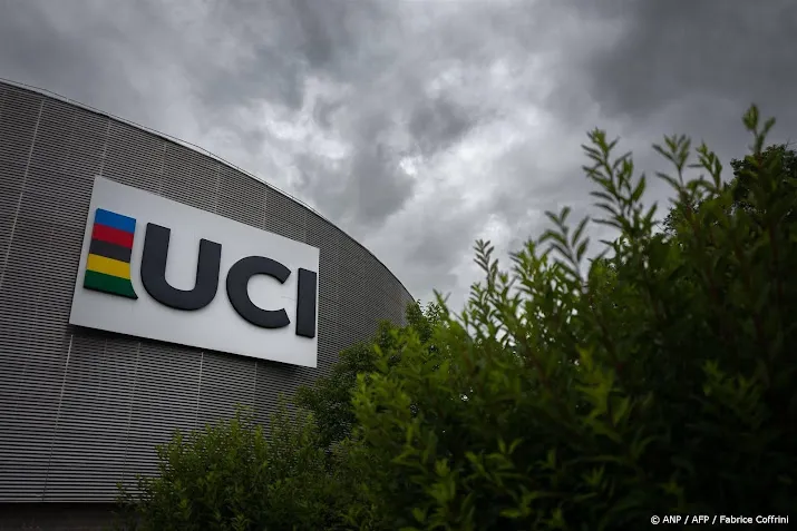 wielerunie uci presenteert maatregelen voor meer veiligheid
