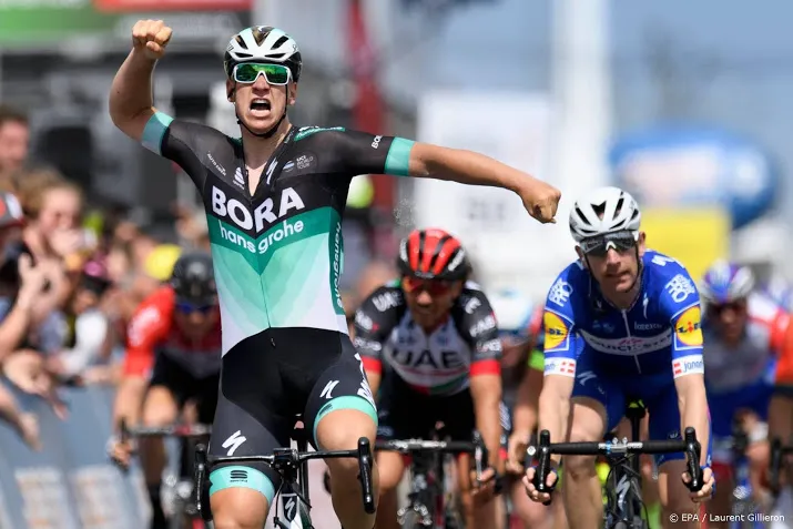 wielrenner ackermann wint in koksijde