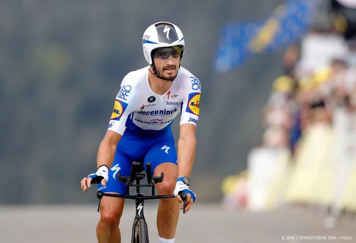wielrenner alaphilippe bekroont solo met wereldtitel