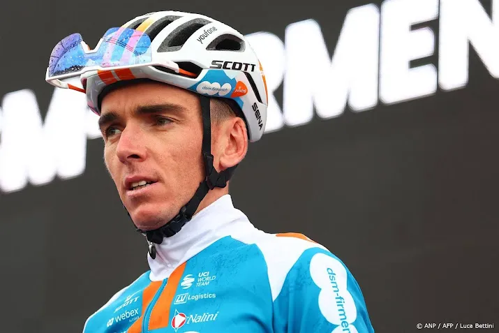 wielrenner bardet jaar langer door bij dsm firmenich postnl