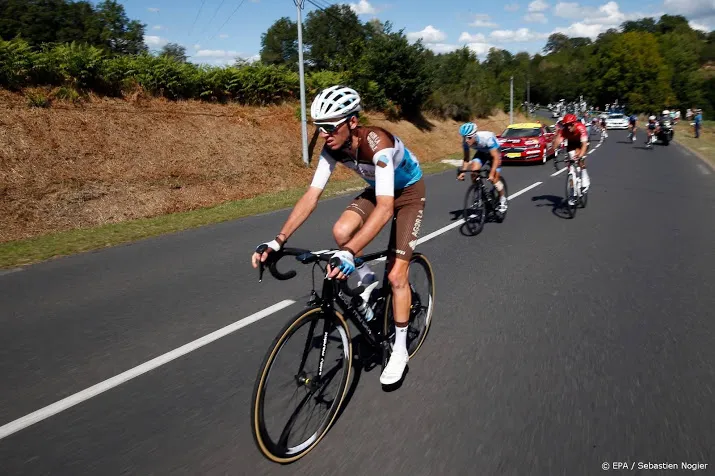 wielrenner bardet verlaat tour met hersenschudding