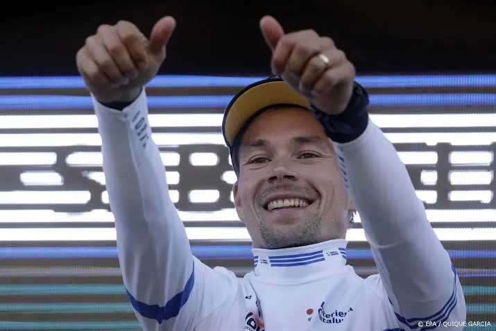wielrenner roglic slaat toe in bergrit ronde van catalonie