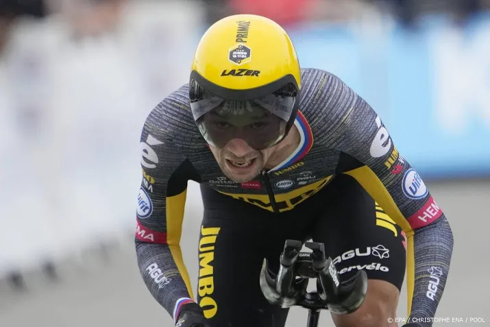 wielrenner roglic trots op prestatie in tijdrit