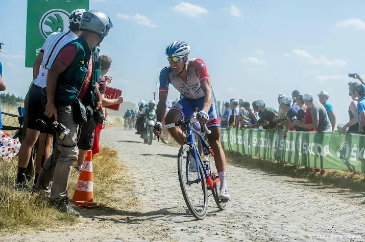 wielrenner sinkeldam moet demare in vuelta aan zeges helpen