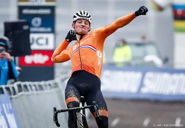 wielrenner van der poel test negatief en mag naar huis