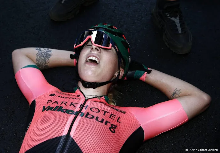 wielrenster wiebes wint ronde van drenthe