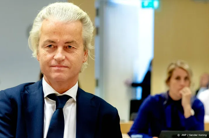 wilders rechtszaak moet nu stoppen