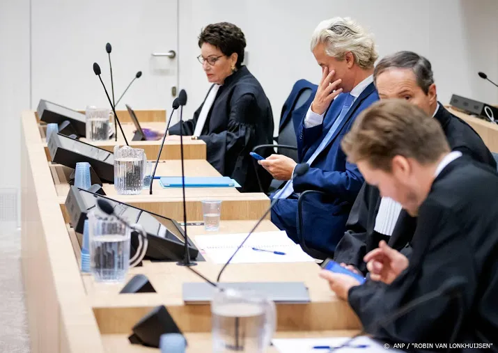 wilders zwijgt niet en blijft strijden om de beerput te openen