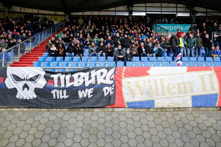 willem ii aanhang ingesloten op amsterdam cs